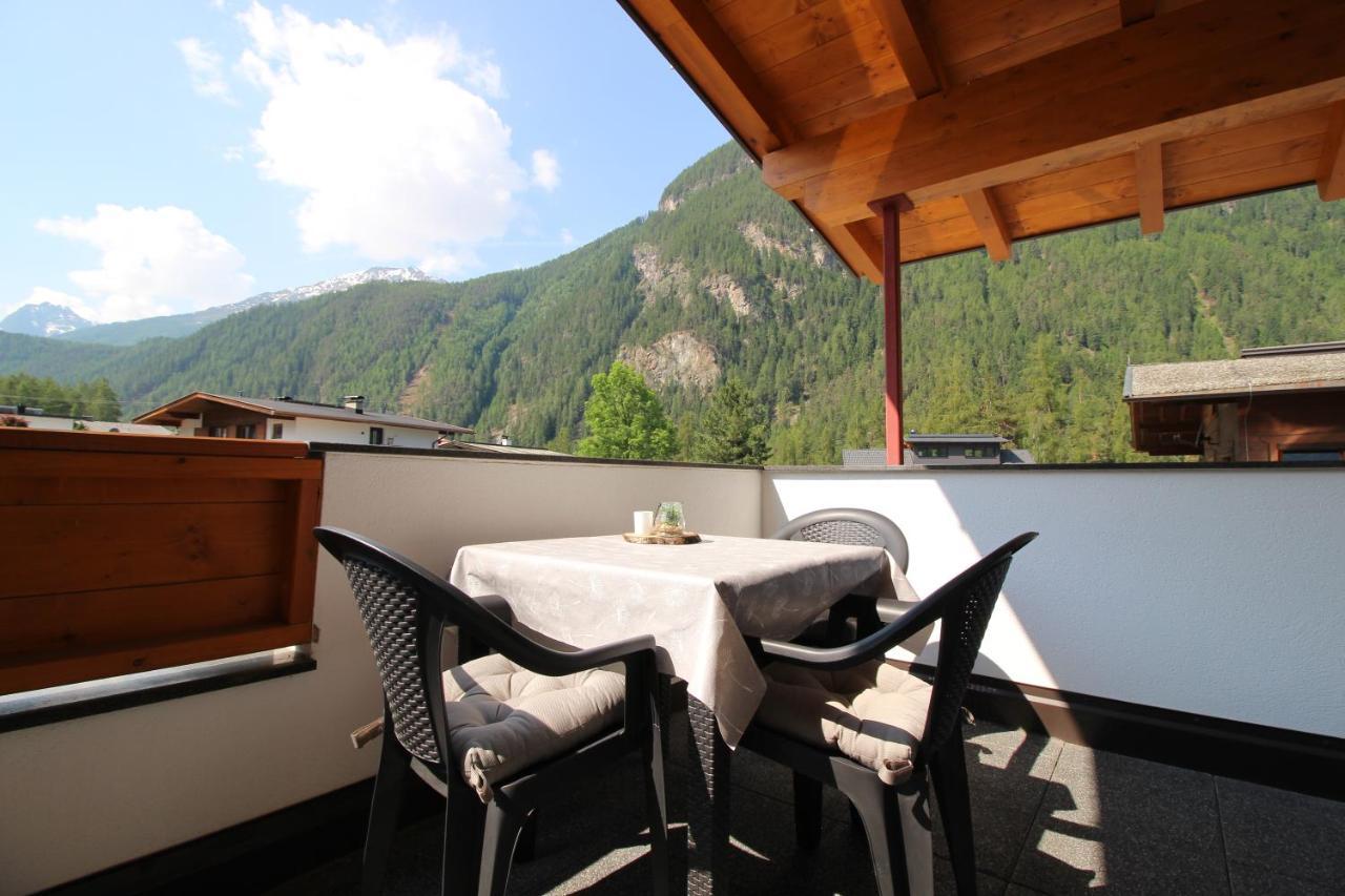 Appartement Bergkristall Umhausen Esterno foto
